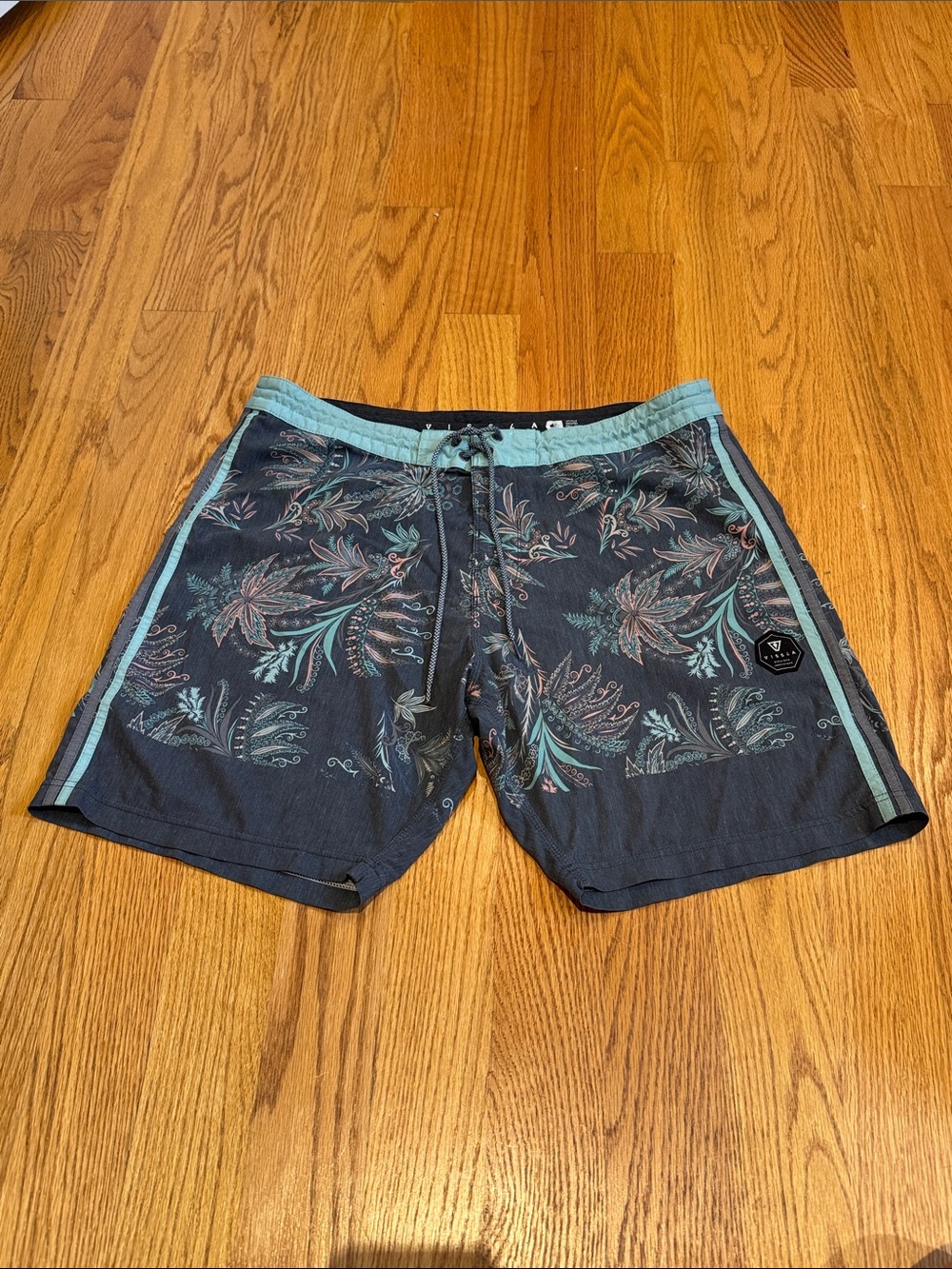 Vissla Men’s Blue-Gray Swim Board Shorts with Teal Trim
